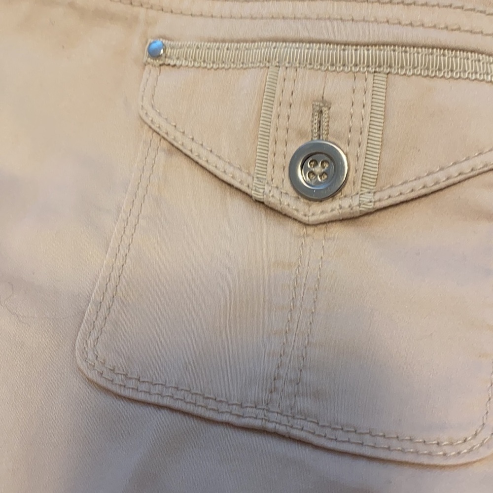 White House Black Market Slim Pedal Pusher Crop 2 - Picture 4 of 14